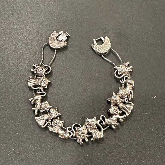 TOFA Silver Cat Bracelet signed - Picture 10 of 13